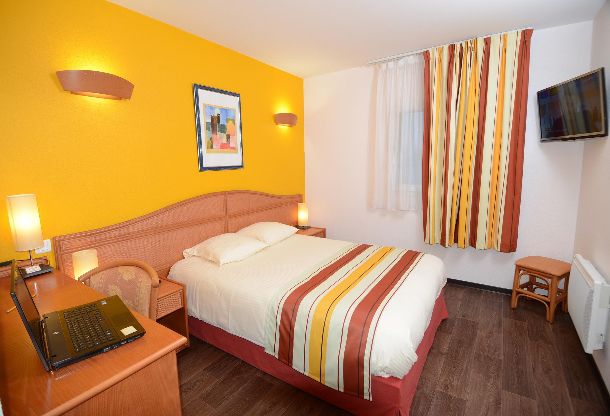 B&B Hotel Strasbourg Aeroport Holtzheim Eksteriør billede