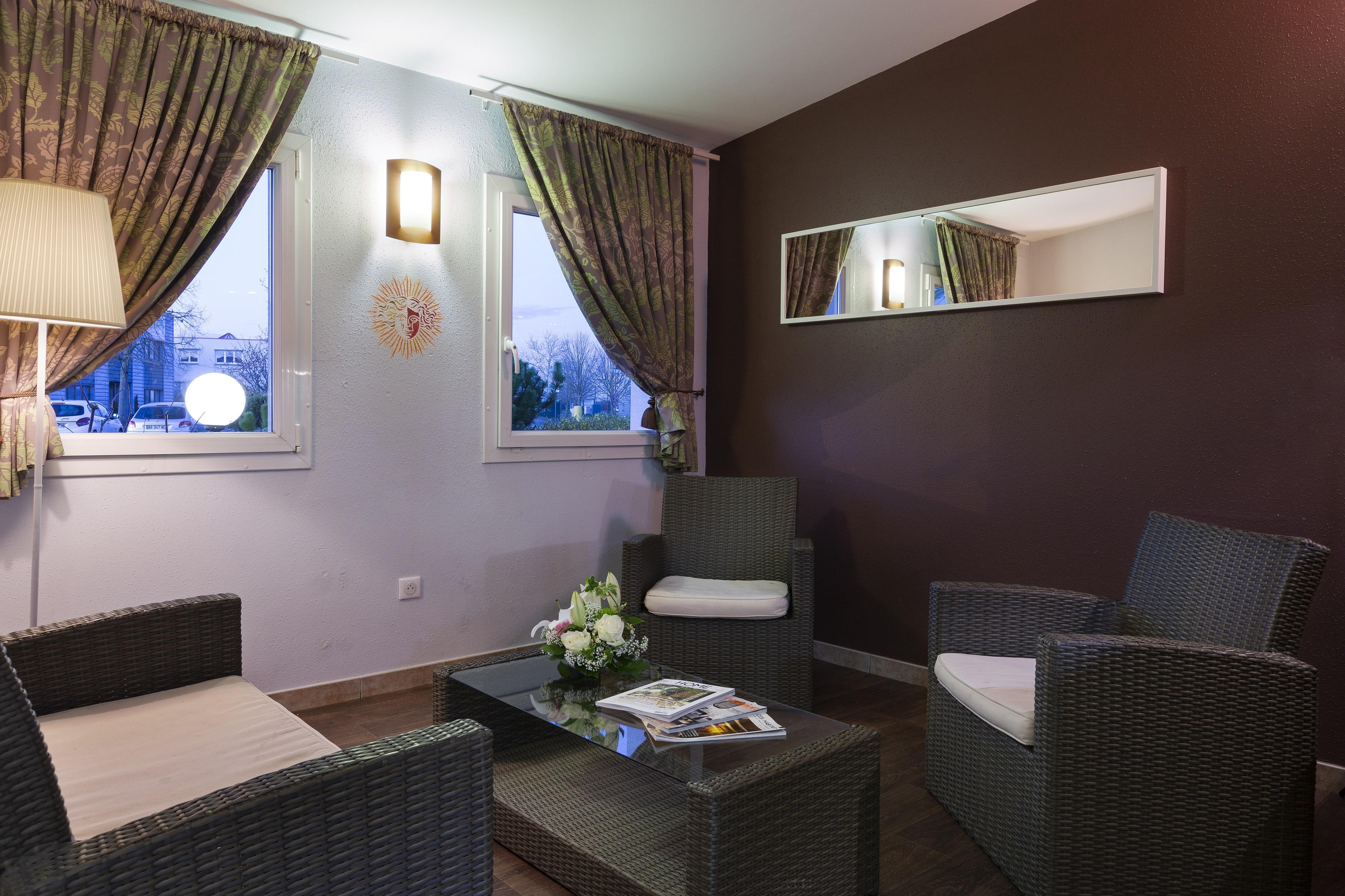 B&B Hotel Strasbourg Aeroport Holtzheim Eksteriør billede