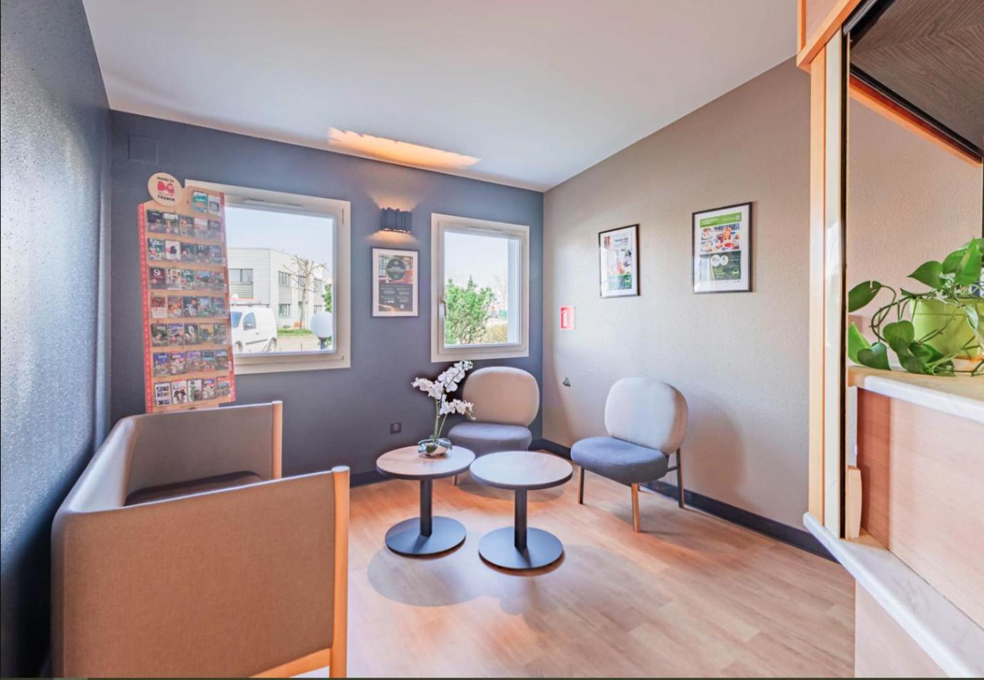 B&B Hotel Strasbourg Aeroport Holtzheim Eksteriør billede