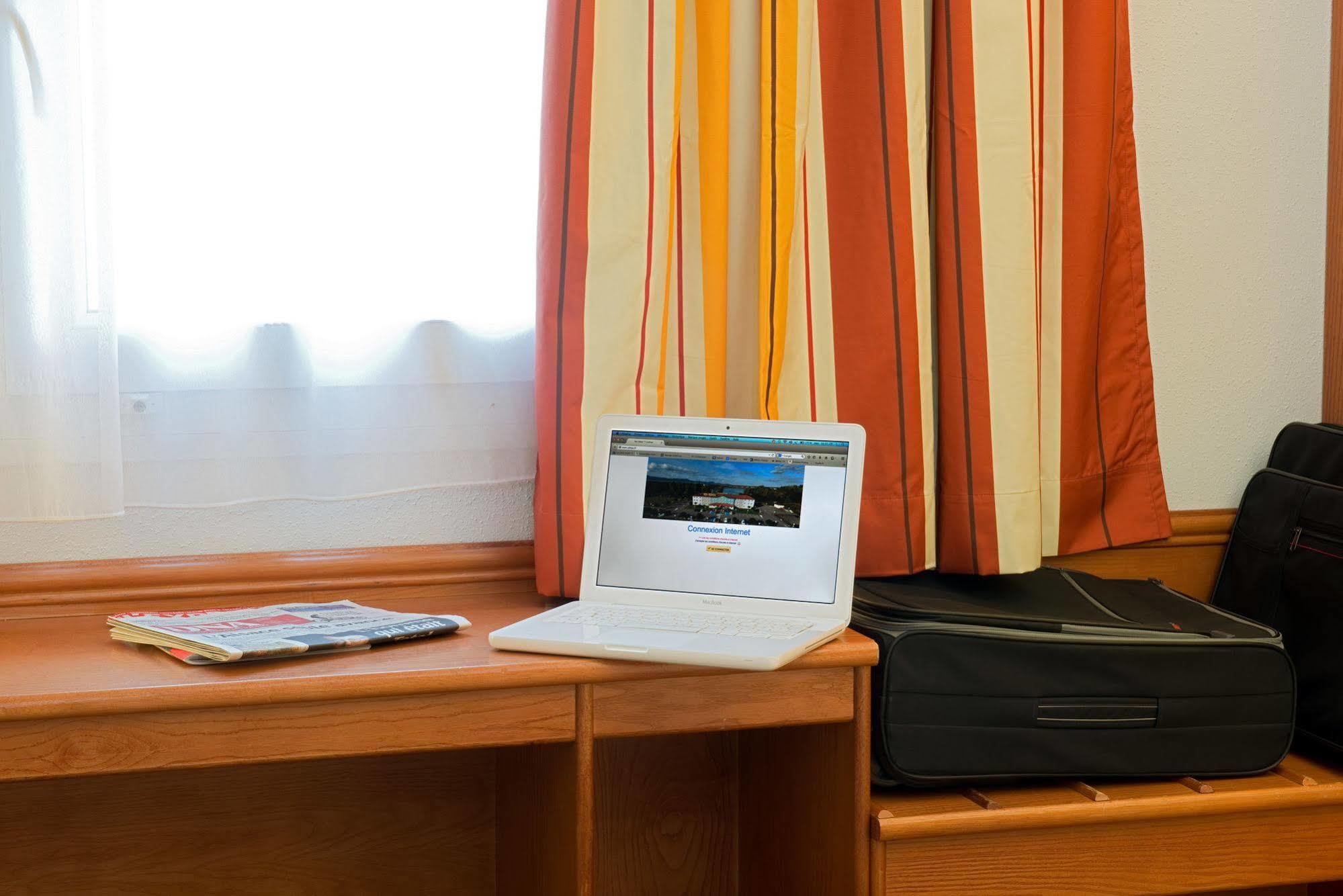 B&B Hotel Strasbourg Aeroport Holtzheim Eksteriør billede
